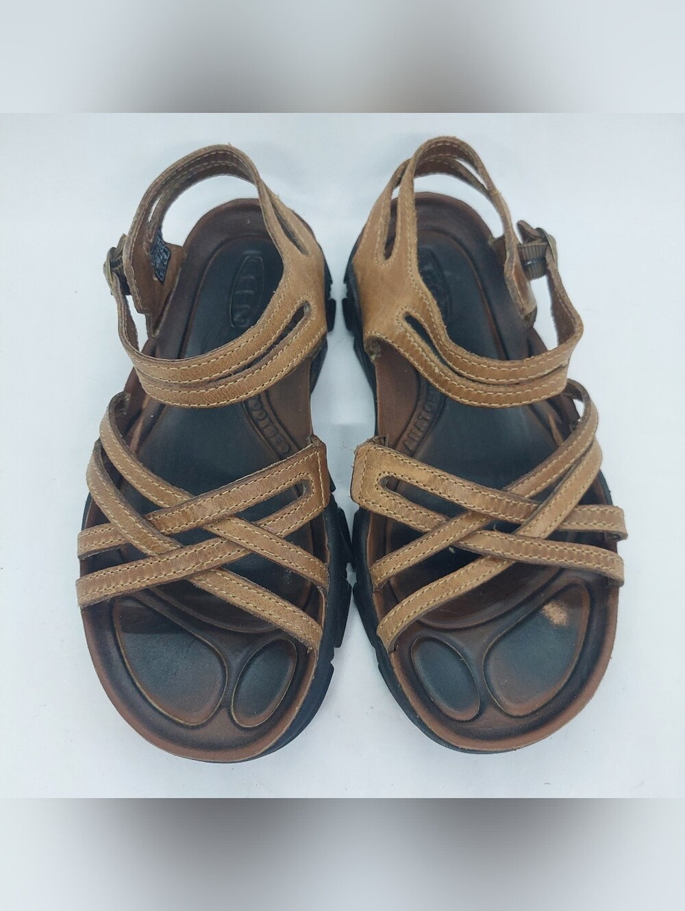 Keen Naples Brown Tan Leather Sandals Strappy Fisherman Womens Size 6.5